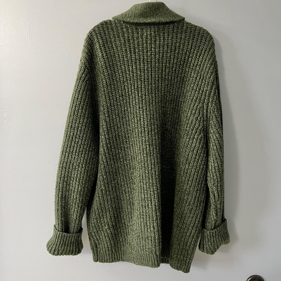 L.L. Bean Men’s chunky 100% Lambswool Cardigan sweater XXL - Picture 2 of 4